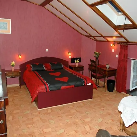B&B Mirage Frecourt Room photo
